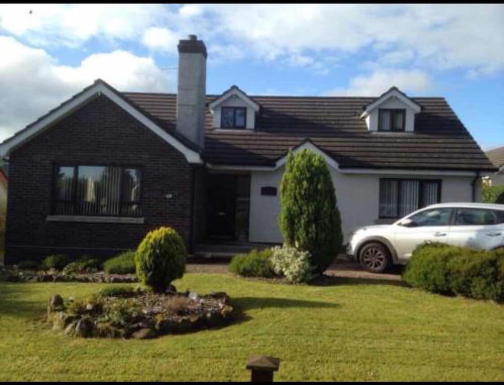 Hotel Tara House - Image 1