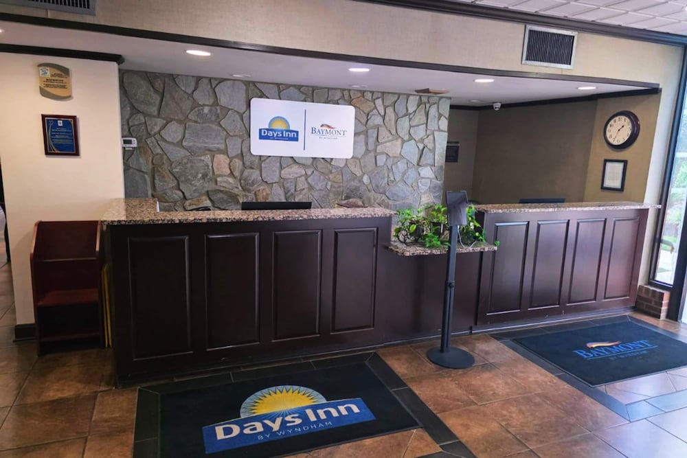Days Inn By Wyndham Culpeper view 2