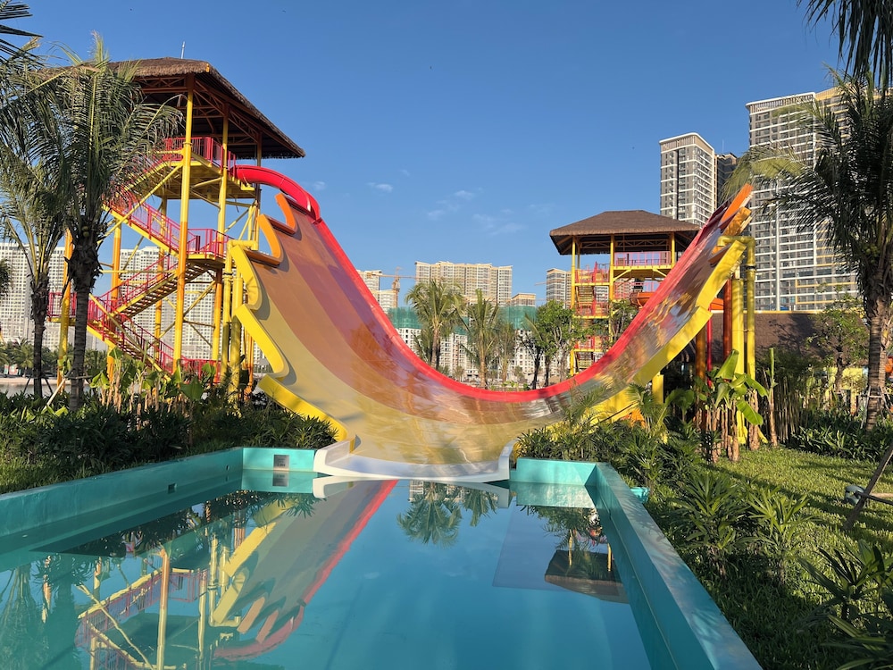 Vinhomes Grand Park-The Beverly Hills