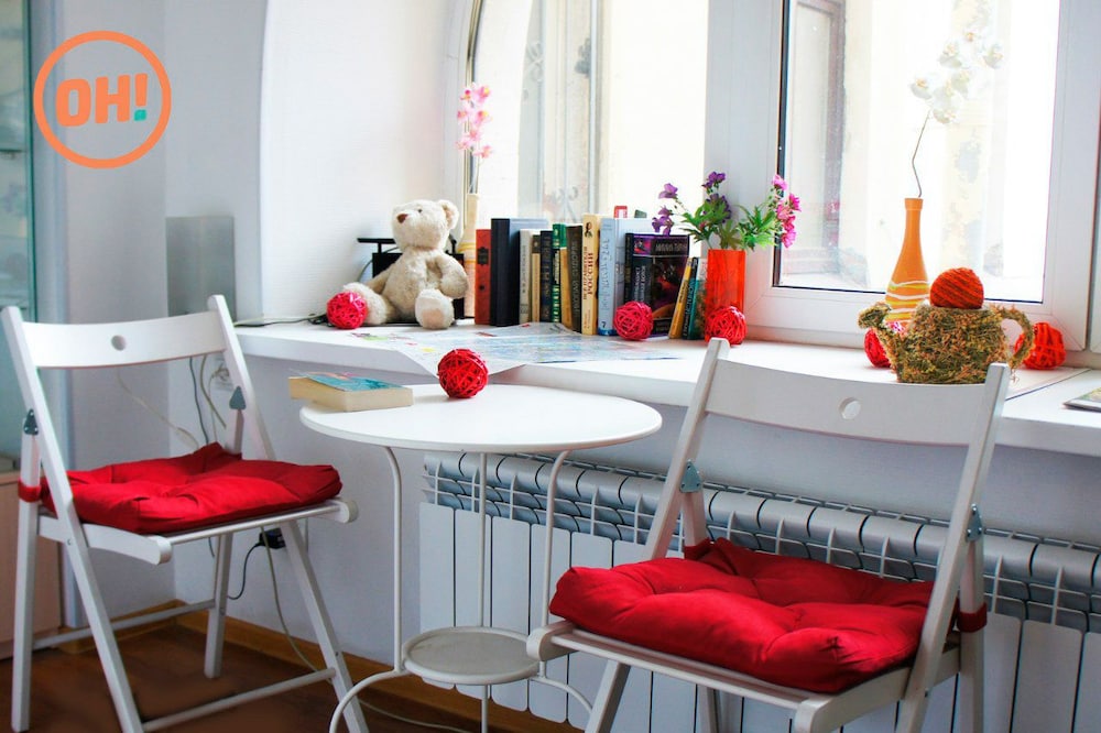 Online Hostel