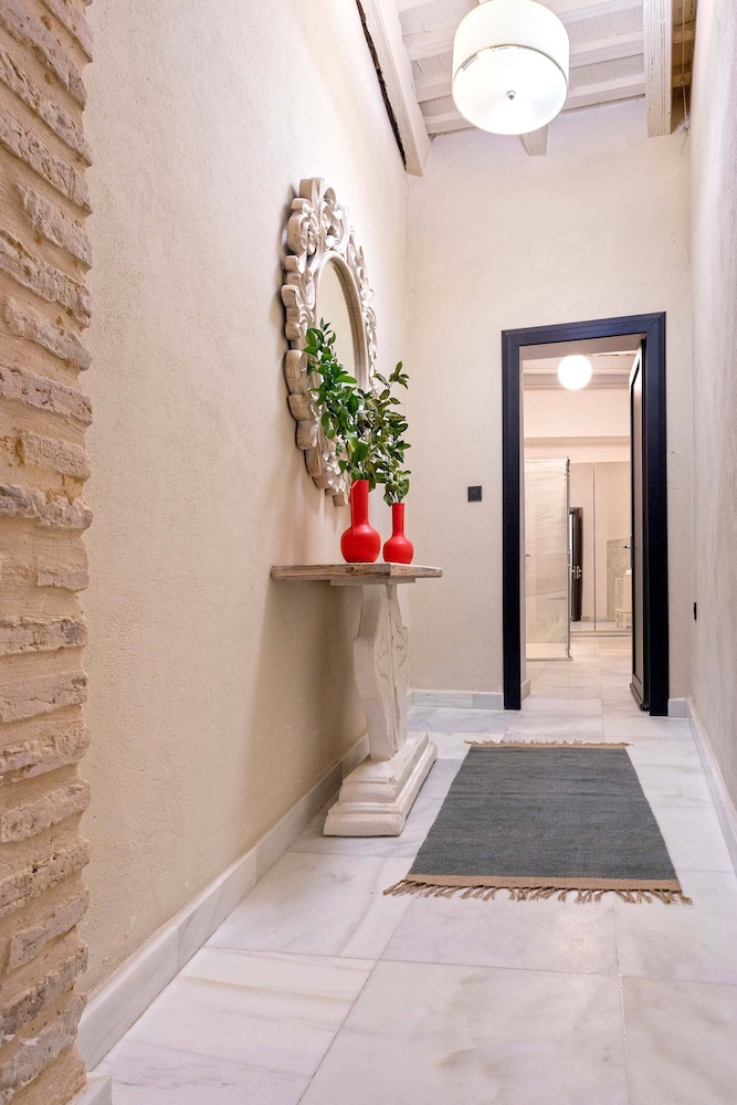 Modern Apartment in Seville Center Acetres I