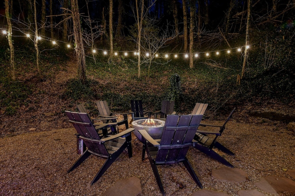Creekside Retreat 3 Bedroom Cabin
