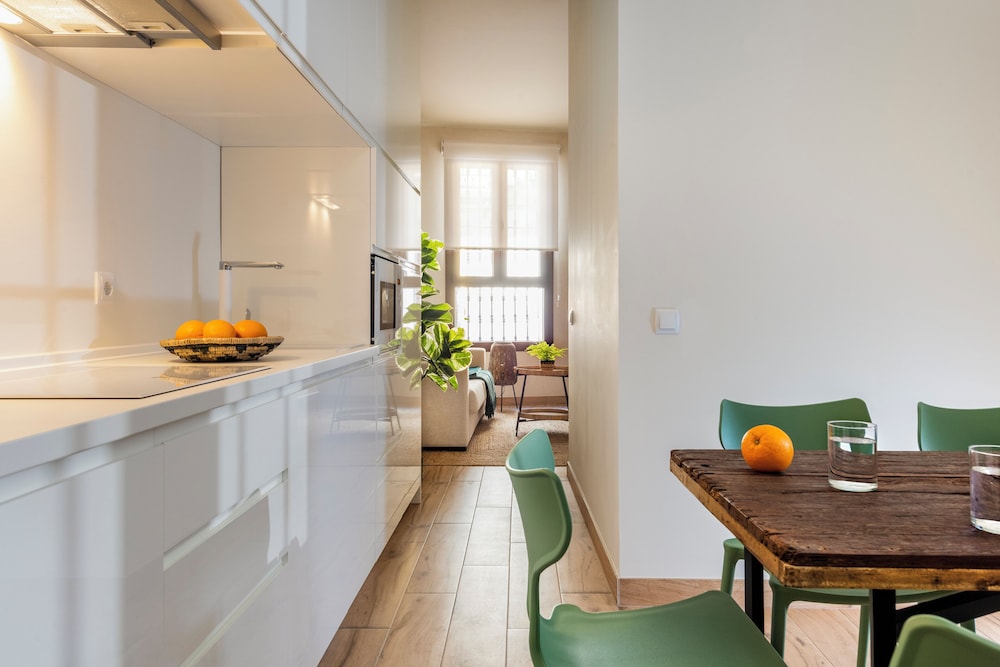MH Apartments Central Sevilla