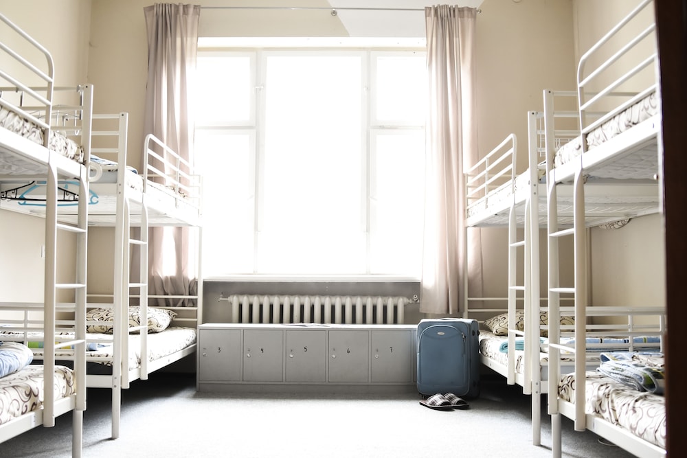 R Hostel