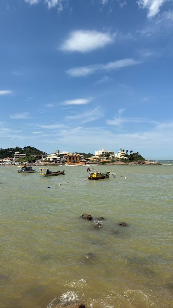 Flat Pé na Areia Iriri
