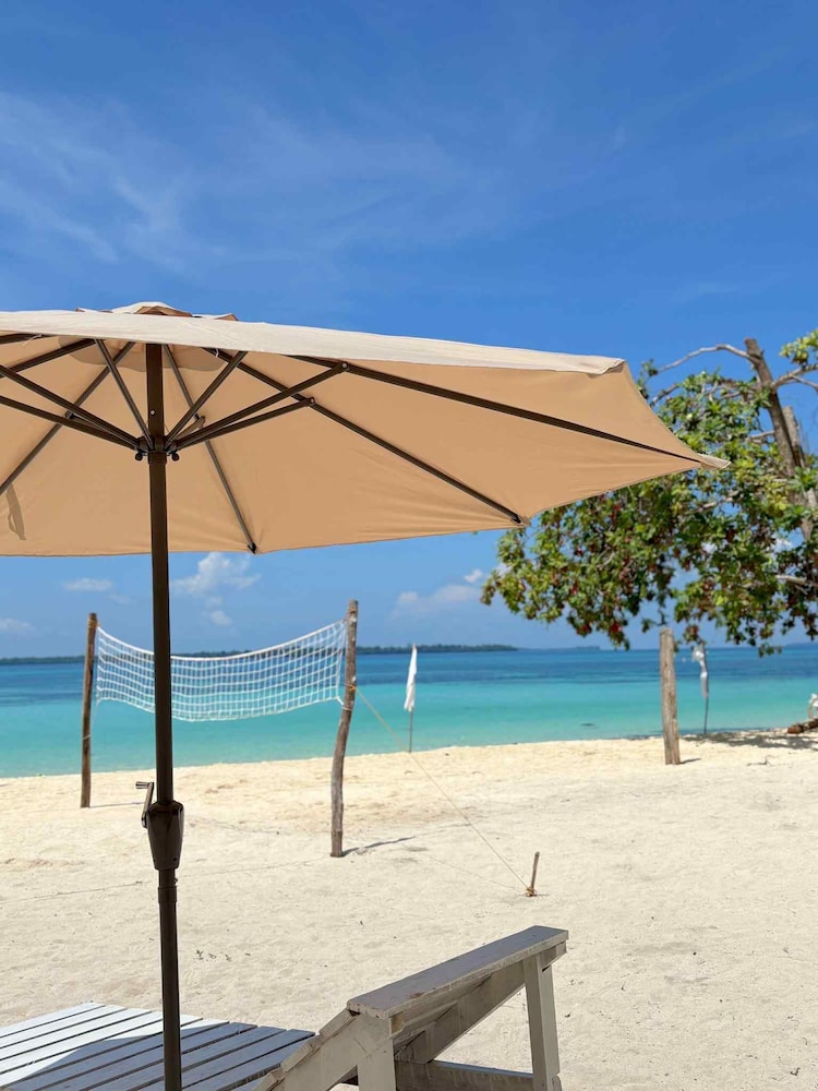 Tatak Balabac Beach Camp