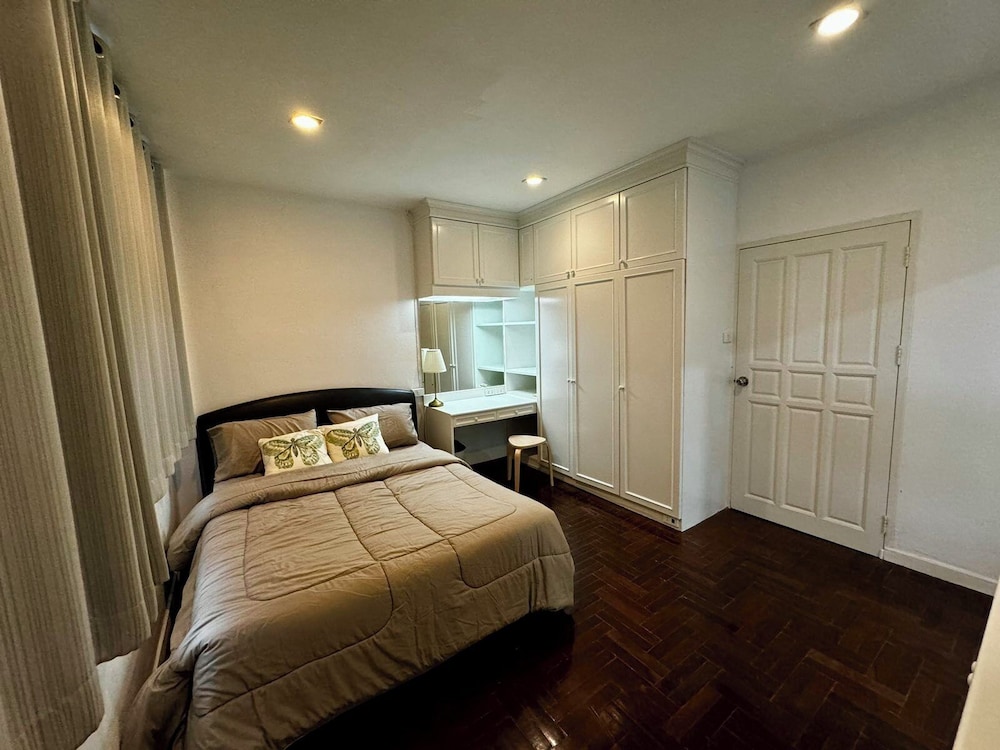 Comfy Crib Hostel 2