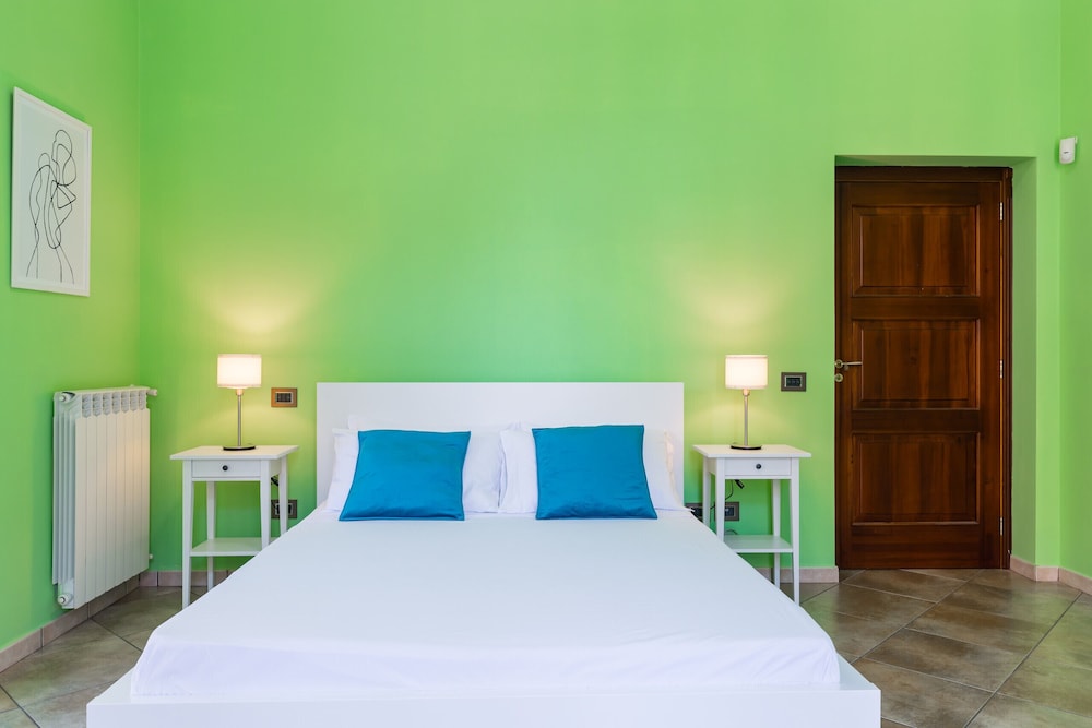 Partenope Spacious Home