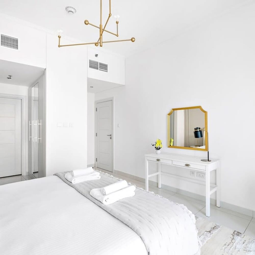 Silkhaus Beach Walking Distance Dubai Marina
