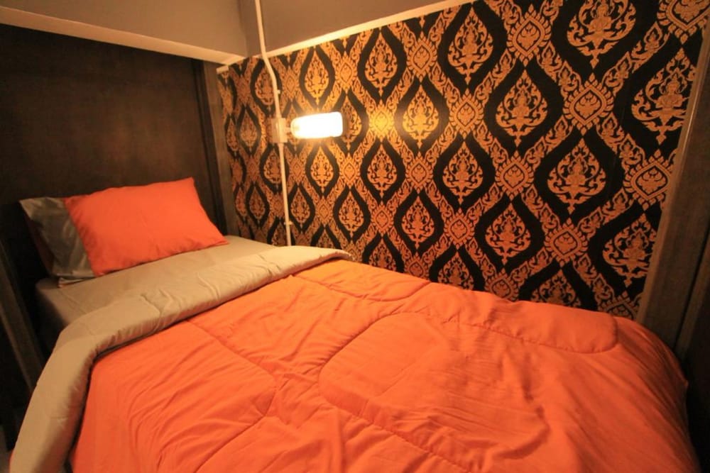 Chic Hostel