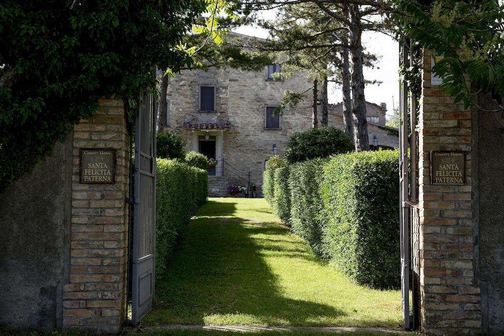 Country House Santa Felicita la Paterna