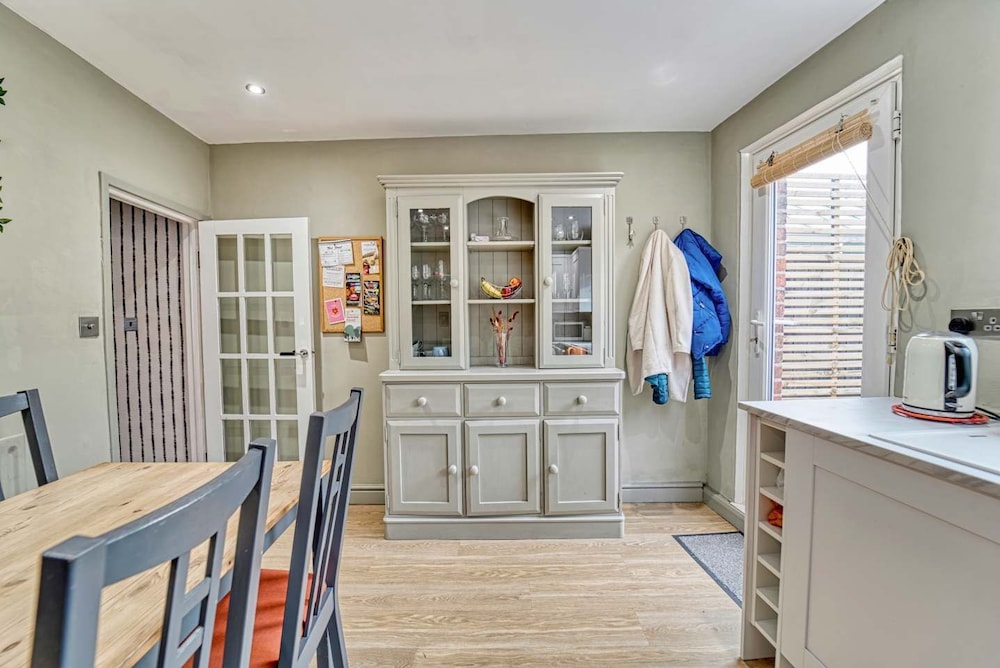 Host Stay Loughborough Road House