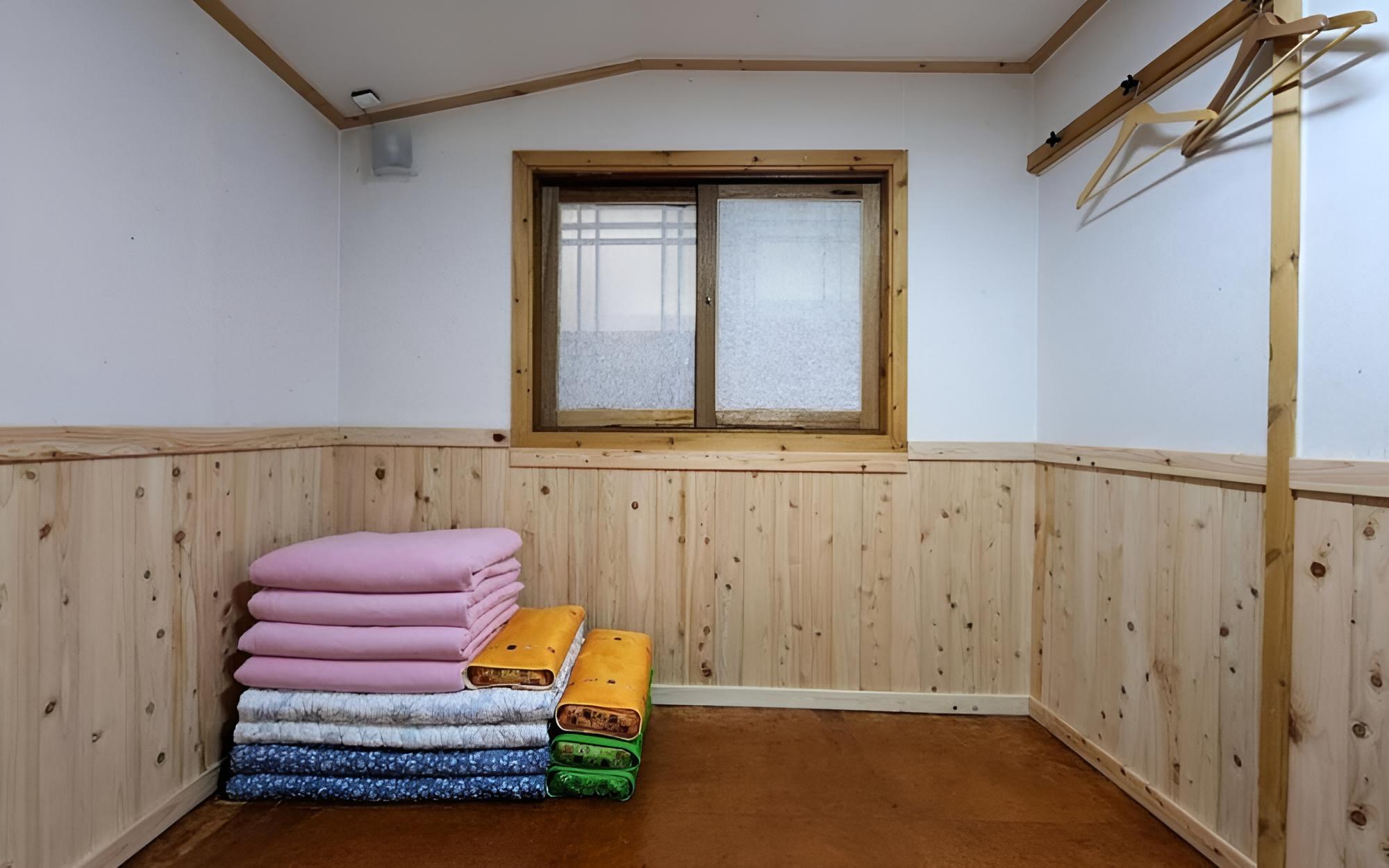 Jeonju Hanok Tobagi Pension view 2