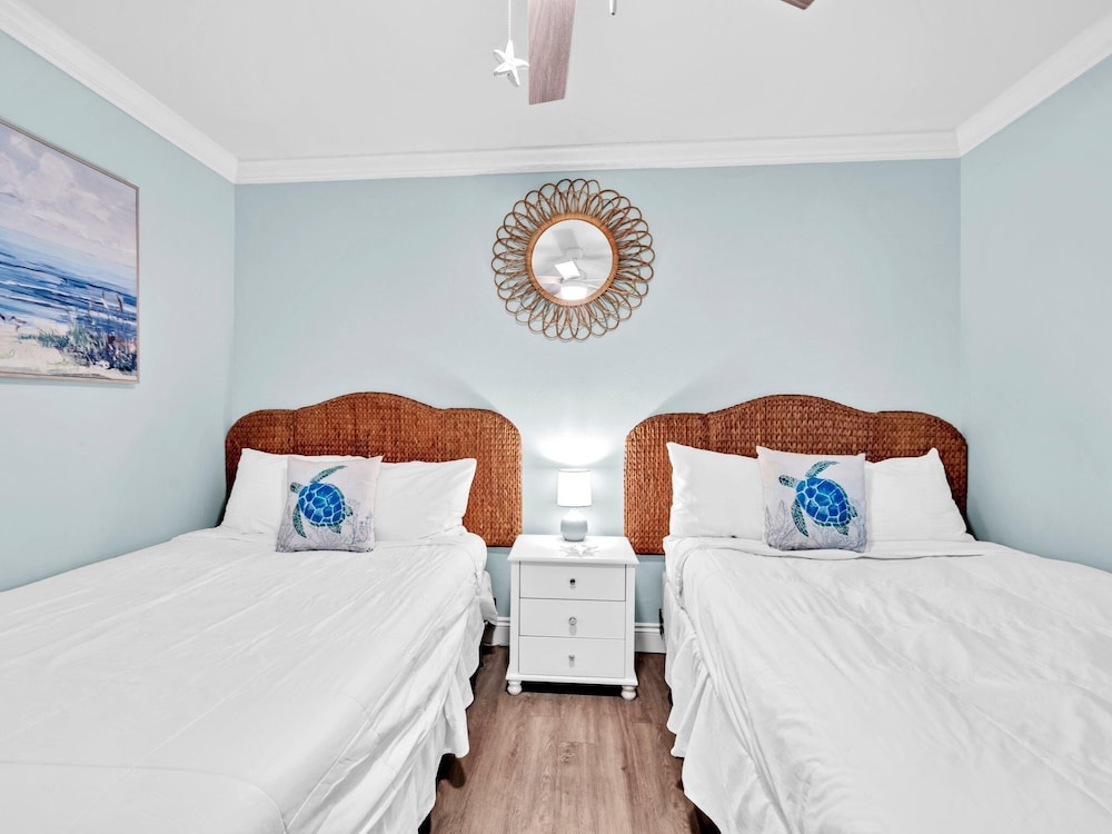 Beachside Villas 214