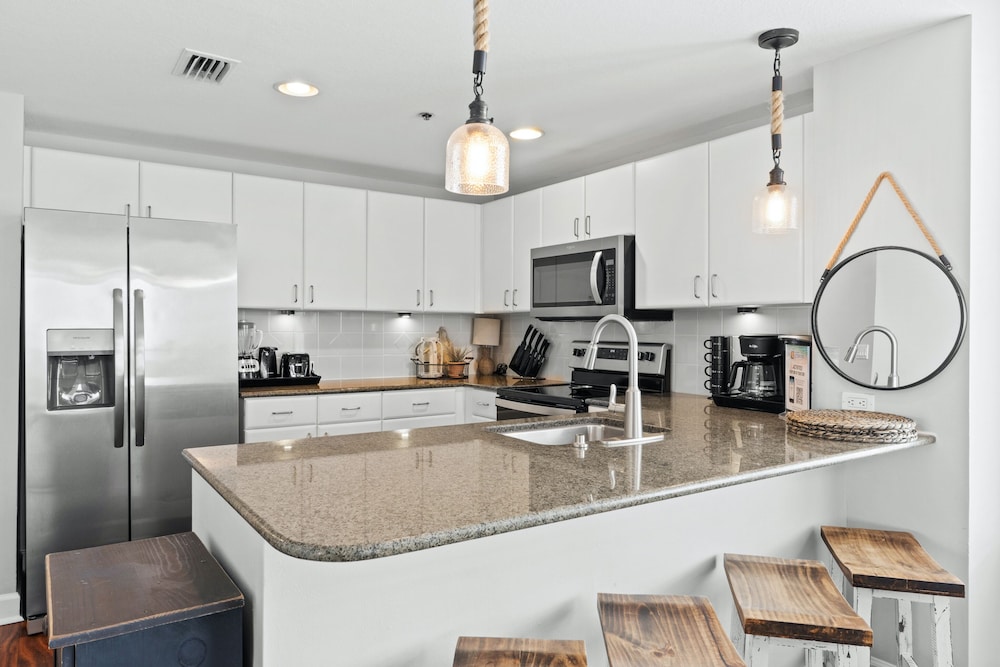 Grand Panama Beach Resort by Panhandle Getaways