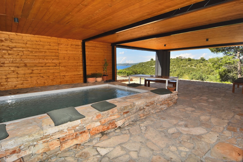 Villa Sun House
