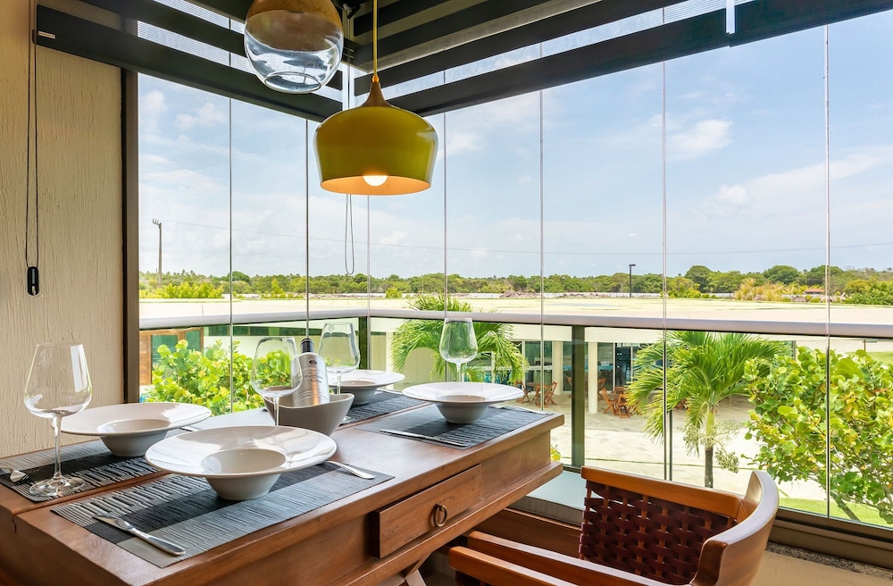 Flat 208-C Condomínio Carneiros Resort