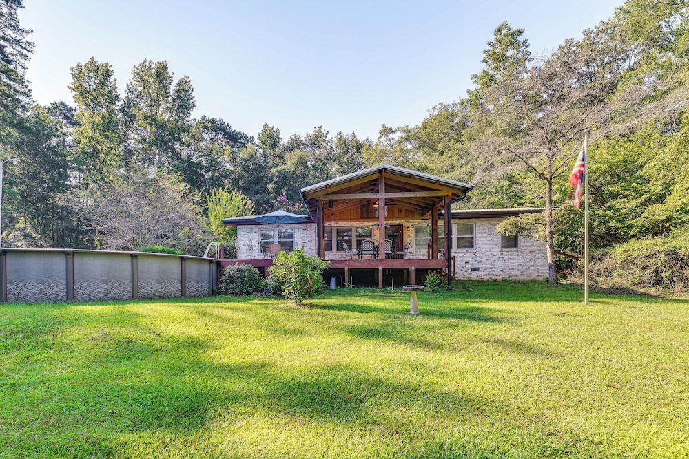Pool & Deck: Pond-view Getaway in Newnan!