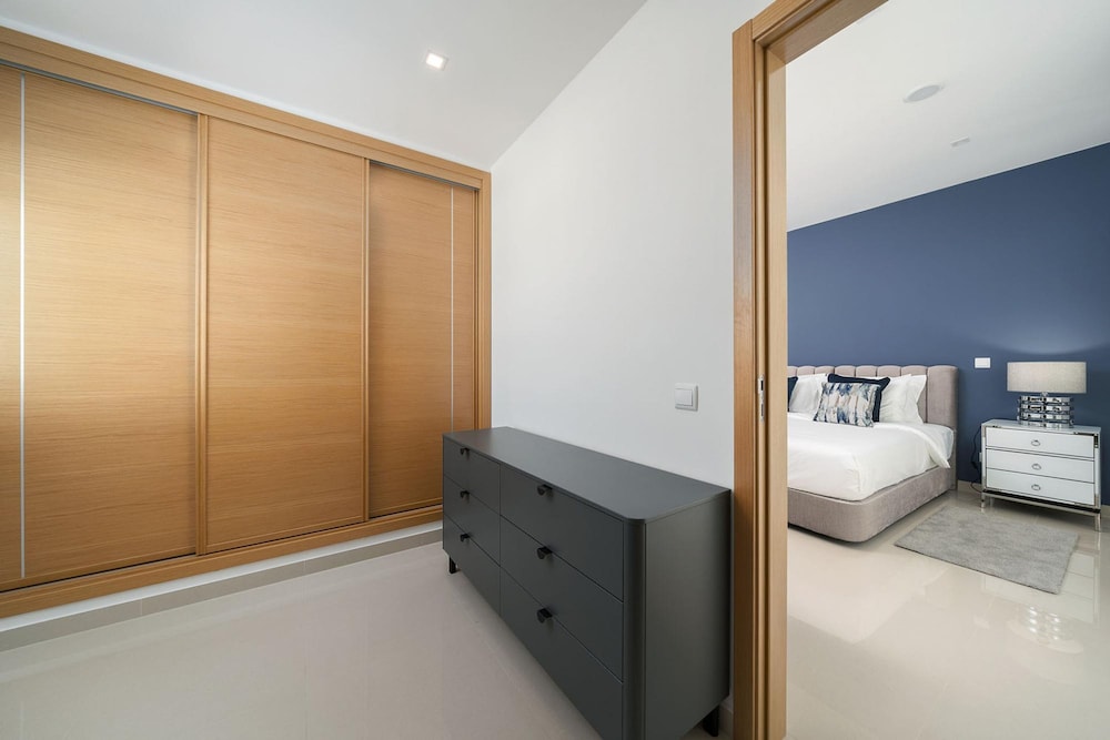 Fresh Stylish Lagos Apartment by Ideal Homes