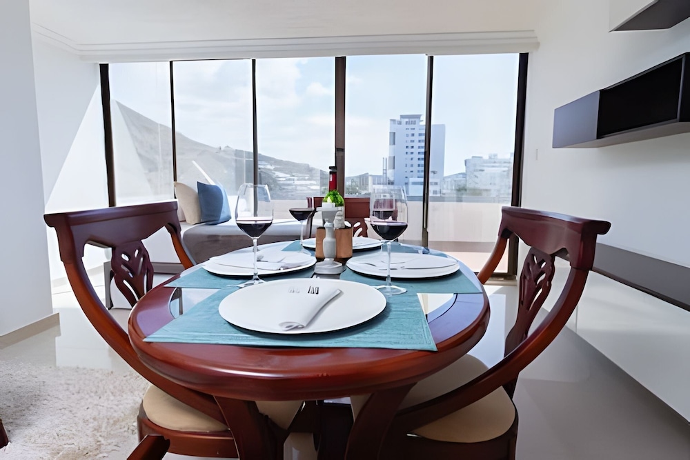 Apartamentos Centro Internacional - Rodadero by SOHO