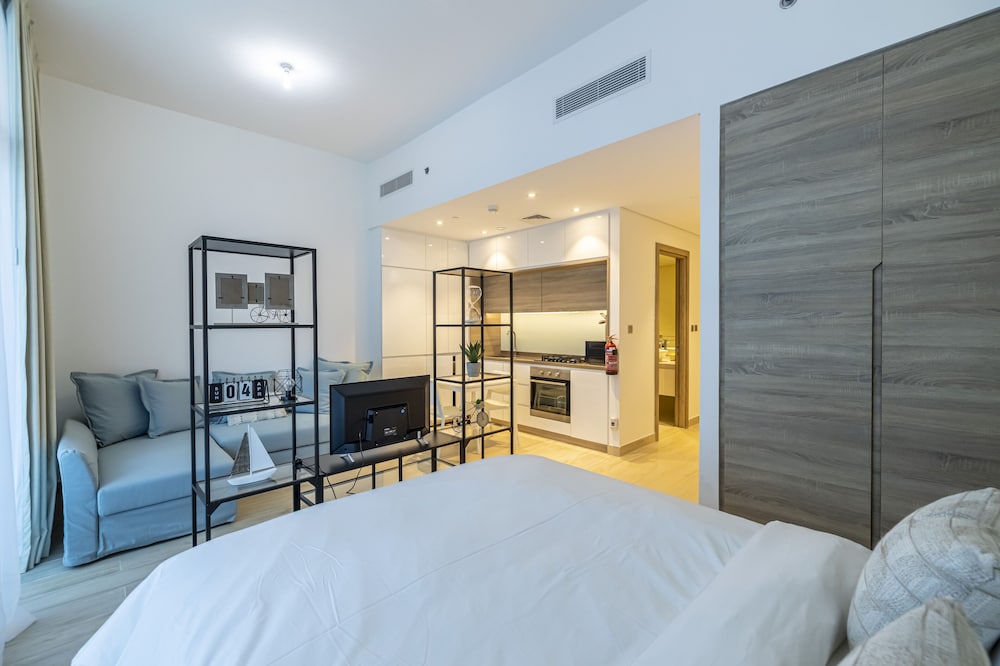 Studio One Dubai Marina