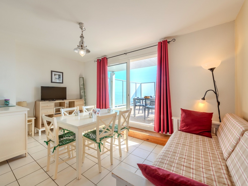 Peaceful Alpine Retreat in Risoul