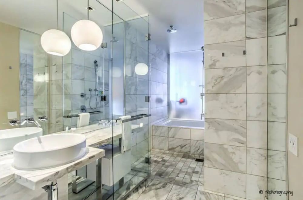 Studios With Gorgeous Views Of The Strip! 