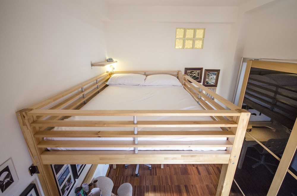 Minzoni Apartment