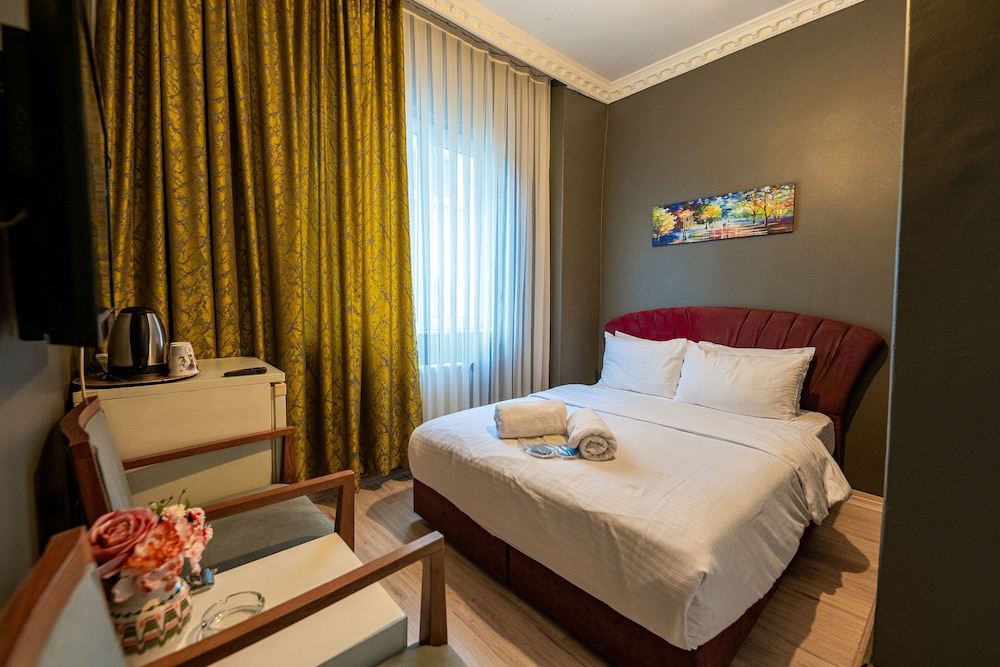 Evin Suit Otel - Image 10