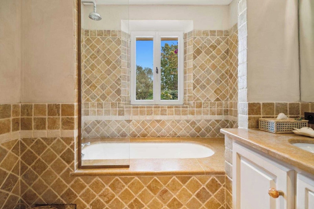 Villa Luxe - 6bdr/12p - Saint-tropez / Pampelonne