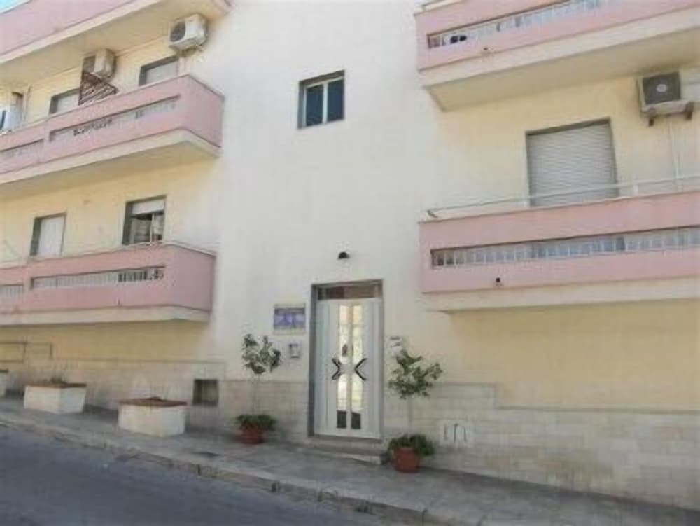 Bed and Breakfast Brezza Marina e Ristorante Shoreline, photo 12