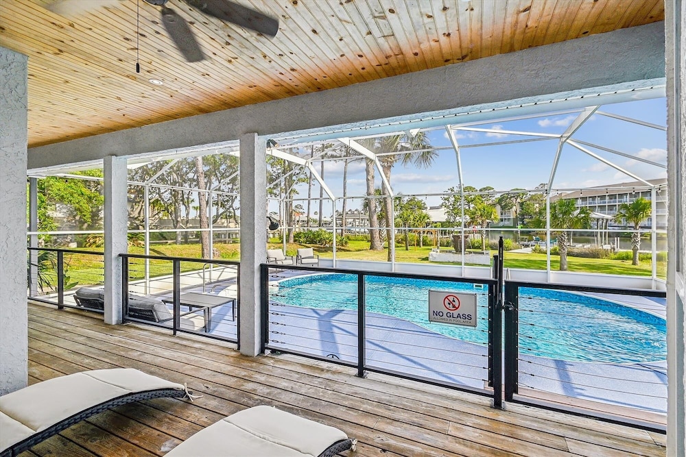 8753 N. Lagoon Dr. - Waterside Oaks On Grand Lagoon 5 Bedroom Home