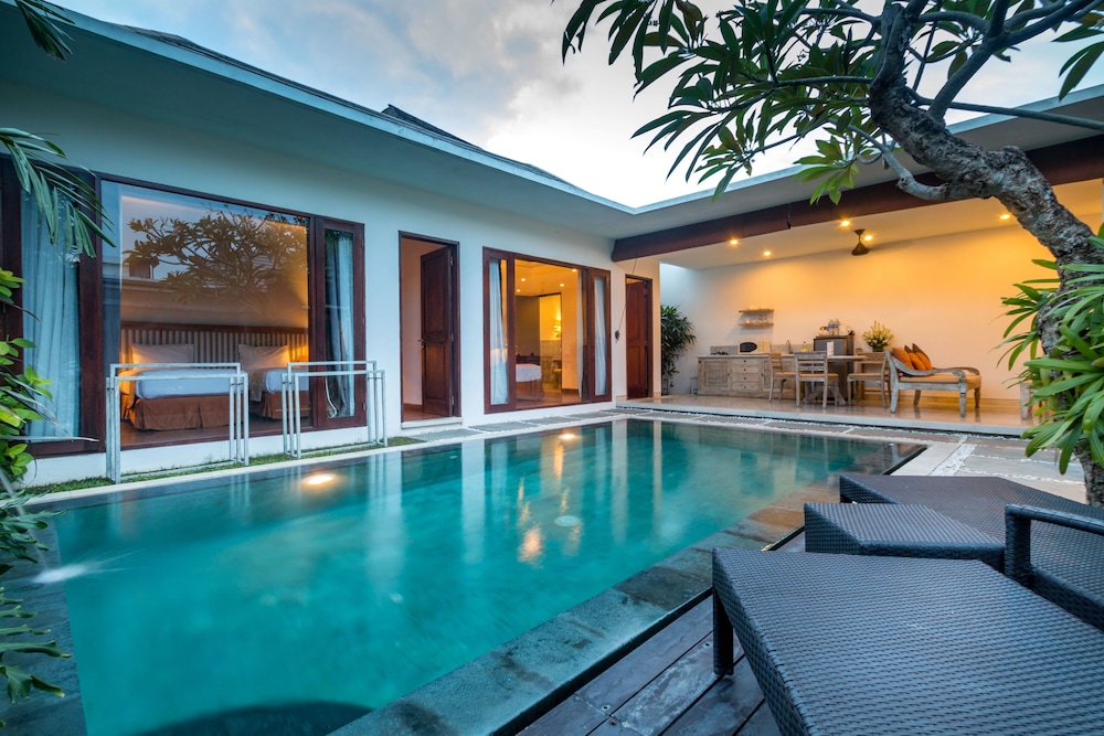 New Pondok Sara Villas