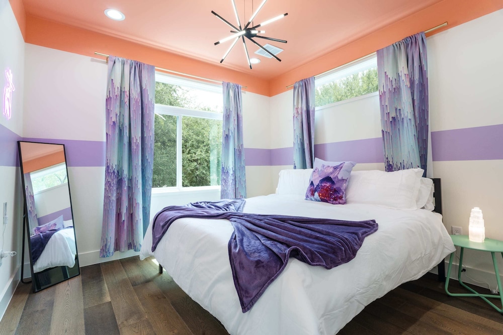 Stylish Eastside Getaway w Backyard, Firepit & BBQ