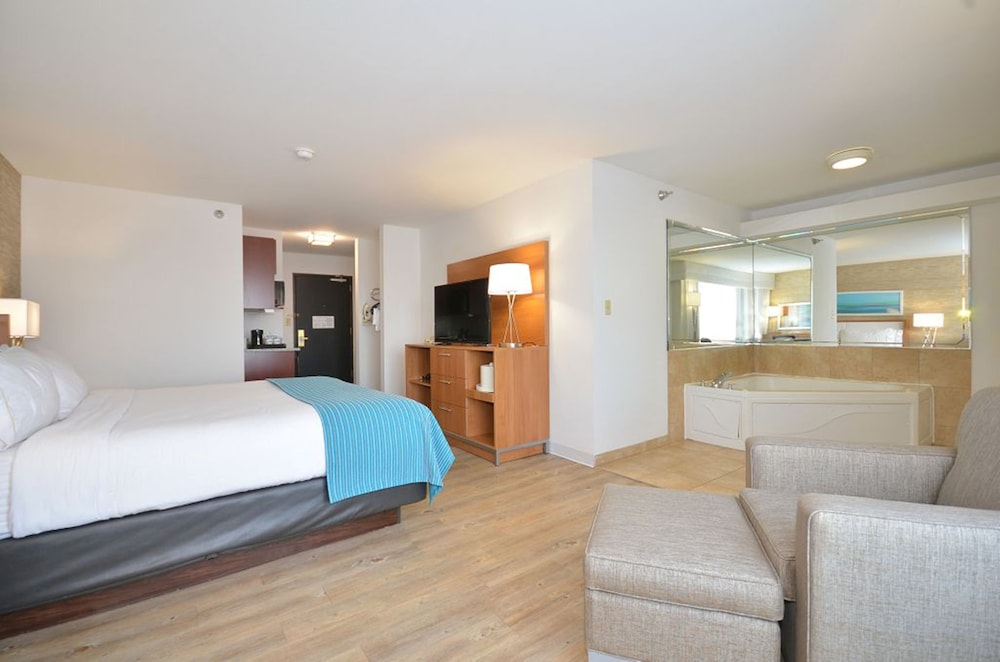 Farmington Vacations - Holiday Inn Express Suites Farmington, an IHG Hotel - Property Image 31