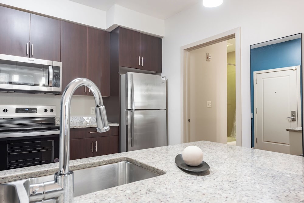 Landing Furnished Apartments South End Stratford