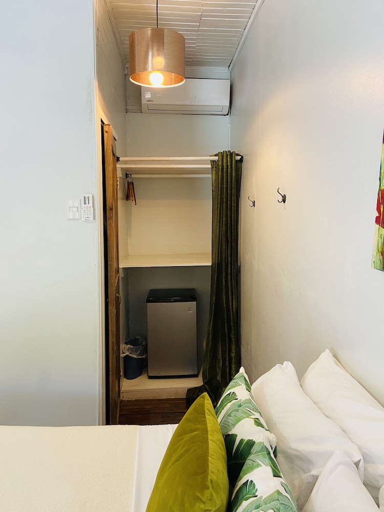 Lizard King Hotel & Suites