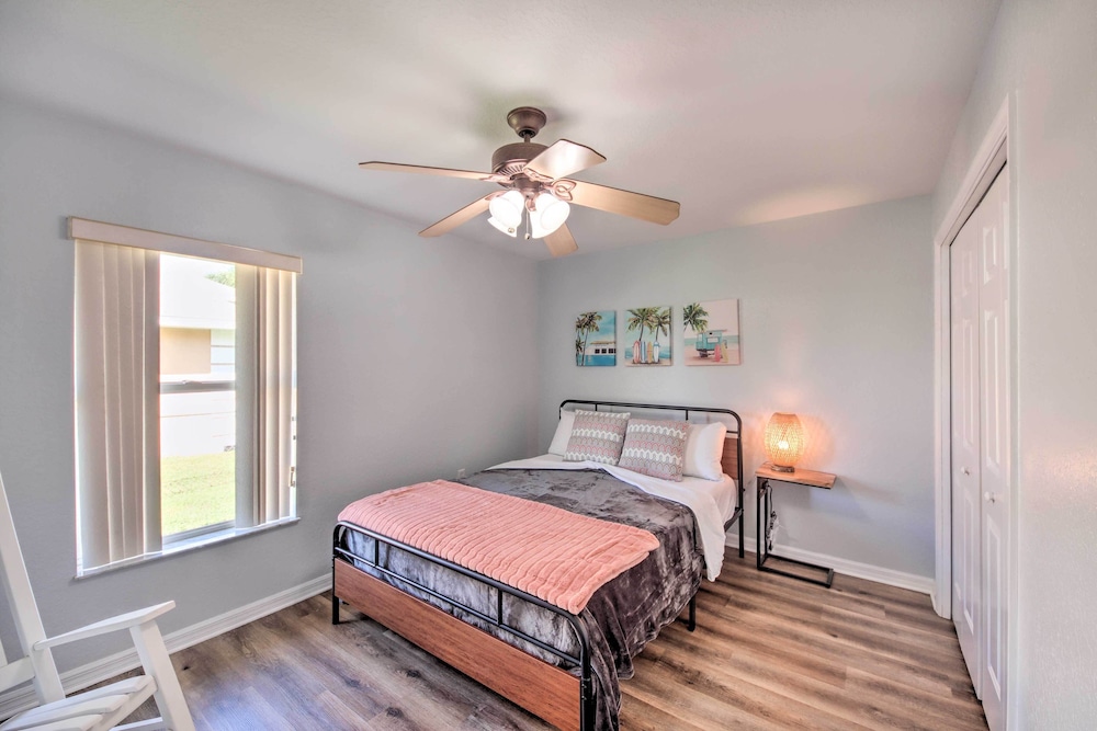 Pool & Fenced Yard: Sebring Retreat