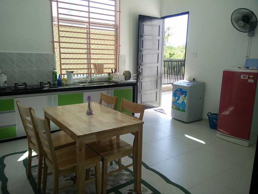 Noor Homestay