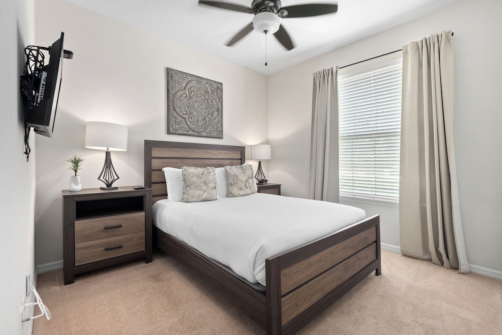 Game Room & Resort Perks: Family Kissimmee Home!