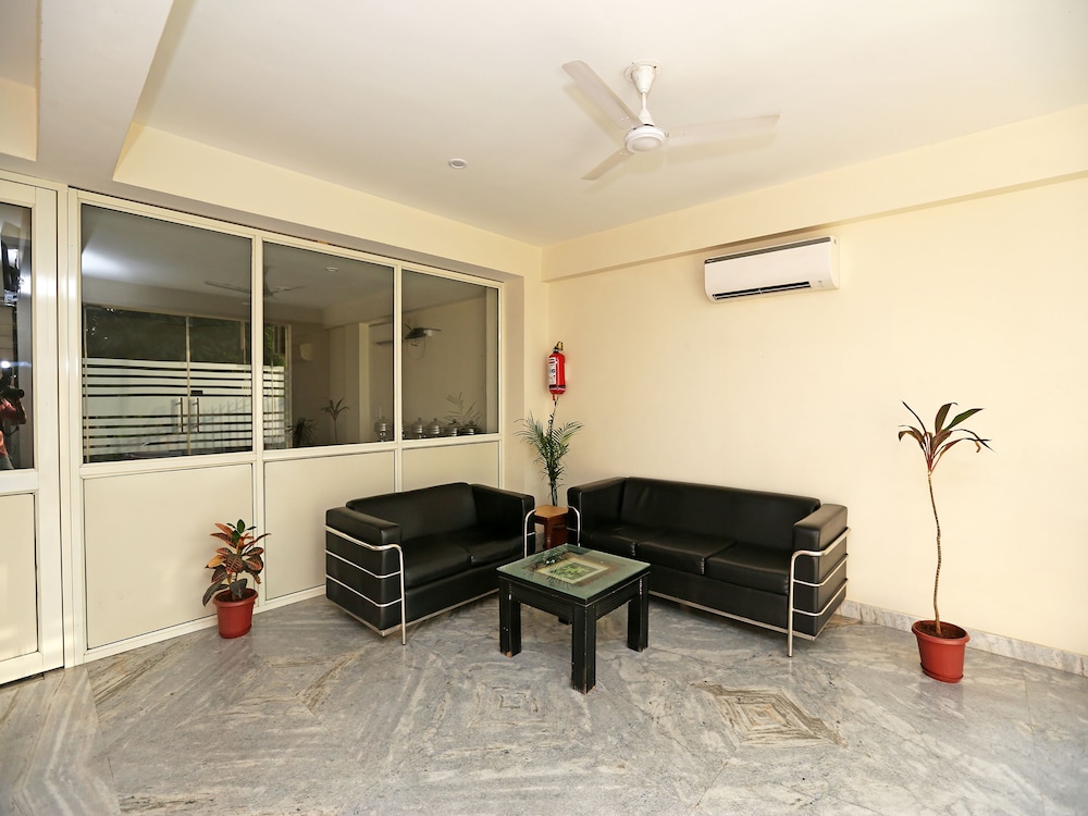 OYO 22094 Hi Star Rooms view 5