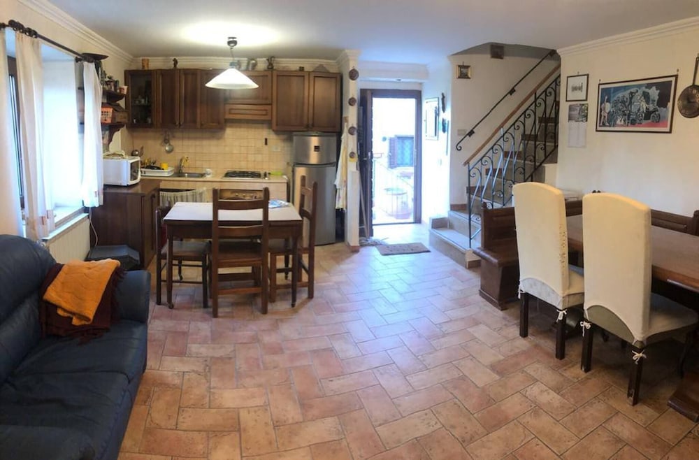 The 'castelletto' Holiday House view 4