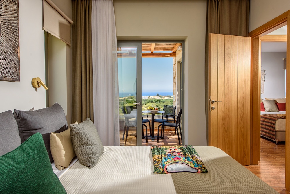 Caldera Anissaras Villas view 5