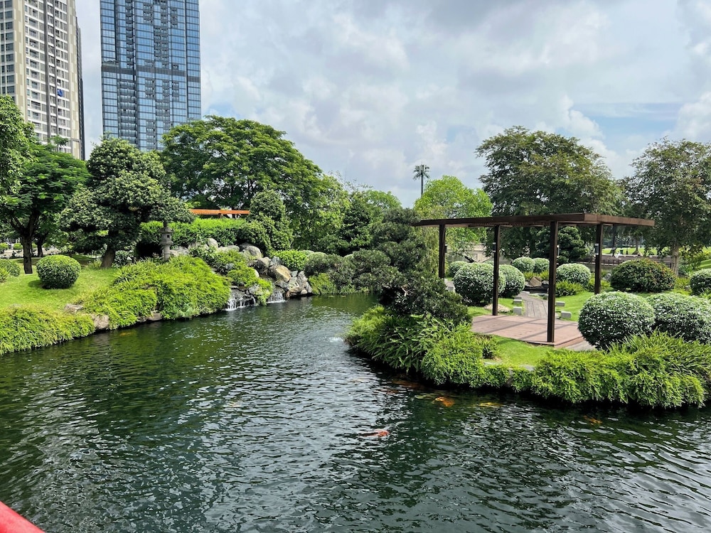 Vinhomes Central Park Landmark 81-Apts