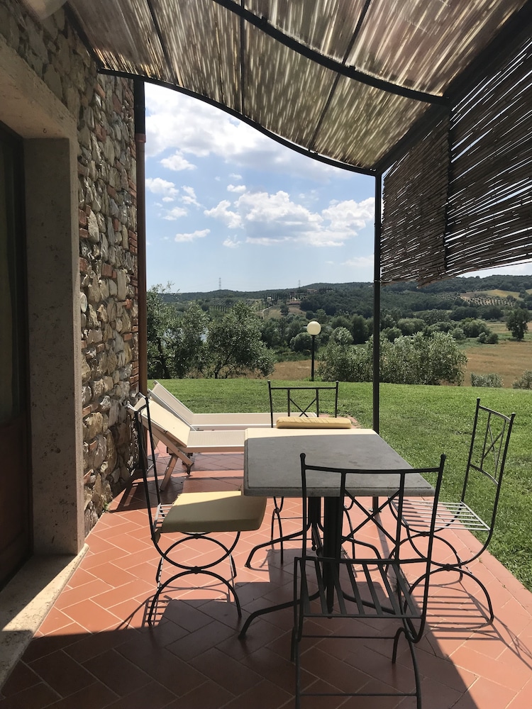 Agriturismo La Tabaccaia