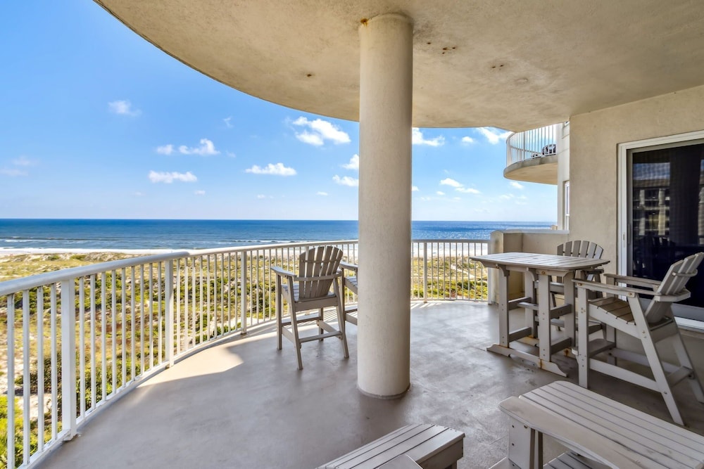 21 Ocean Place 3 Bedroom Condo