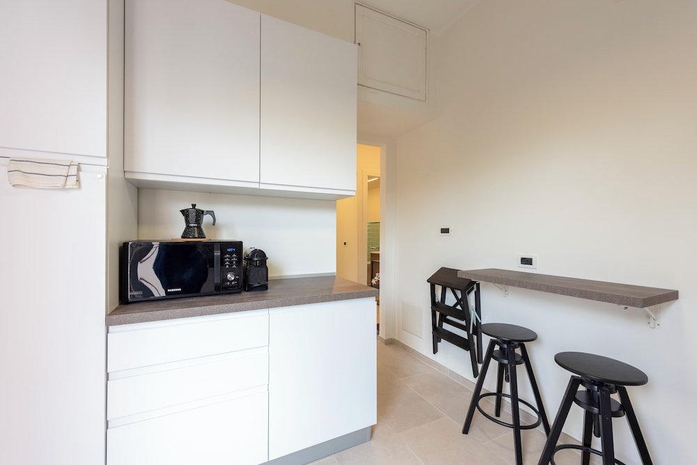 Blissful Flat for 6 Close To The Beach