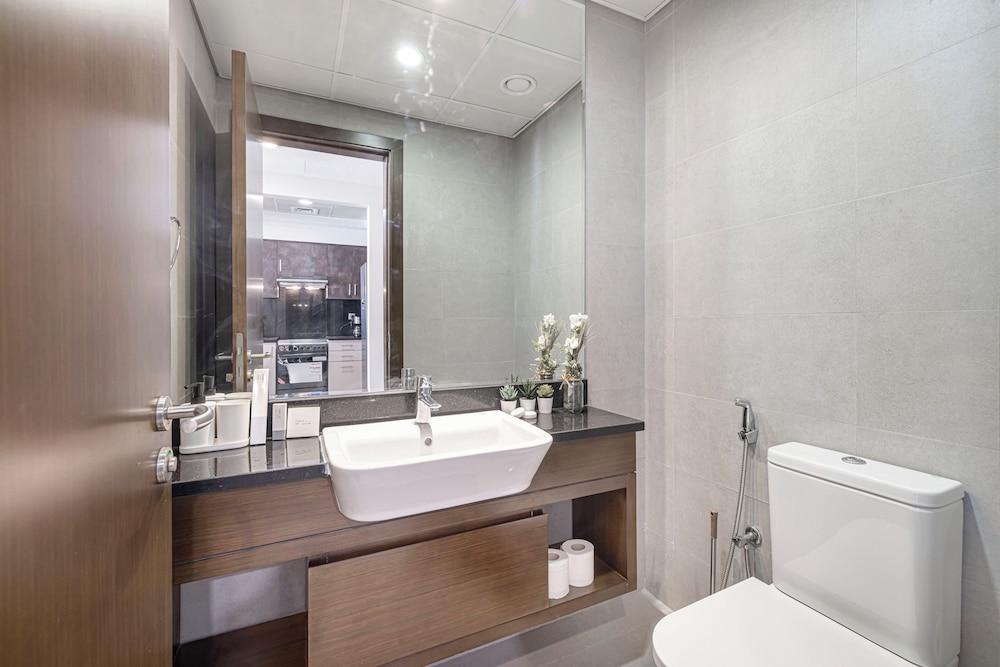 Nine Tower Suites By Hostiva