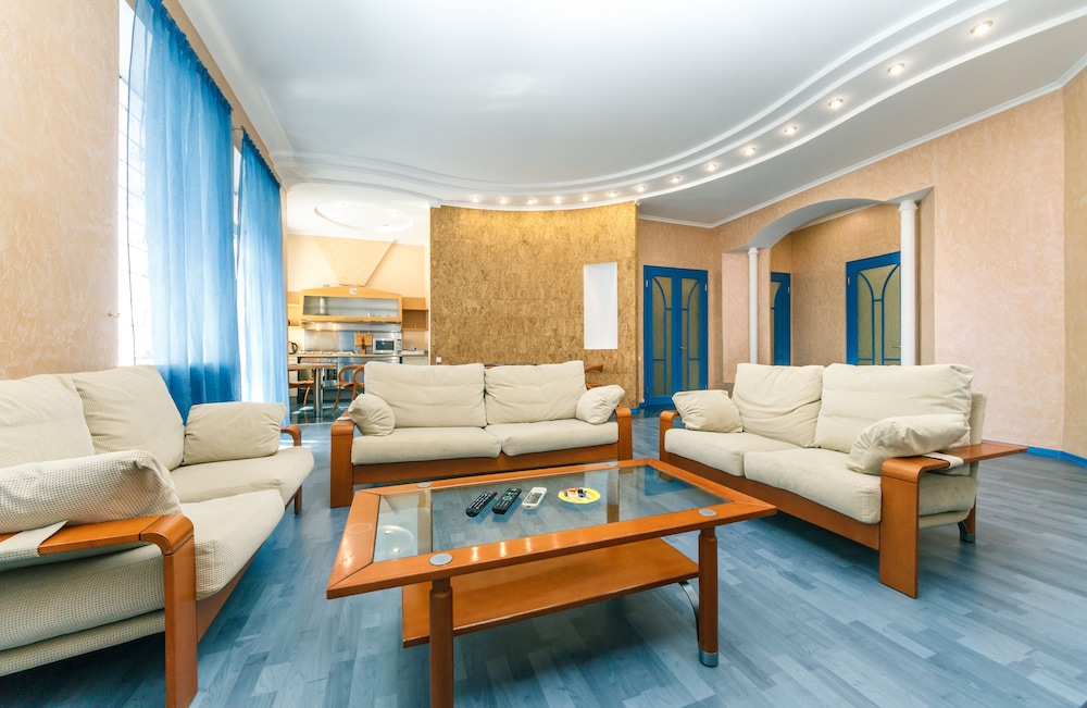 Kyiv Apartments
