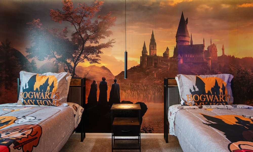 Luxe 9-bedroom Escape With Private Pool & Game Loft Solara Resort Near Disney